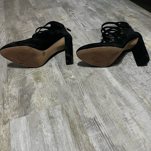 Vince Camuto Davel Suede Black Block Heel Size 6M - Picture 11 of 13